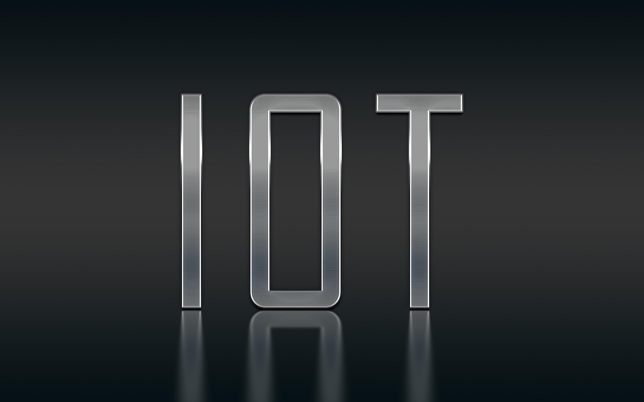 iot（モノのインターネット）は、さまざまなデバイスや機器がインターネットを通じて接続・連携し、情報の収集や制御を可能にする最新技術です。iotの仕組みや利点、最新トレンドを詳しく解説します。